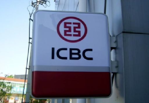 新田导致灯箱发黄的原因有哪些?